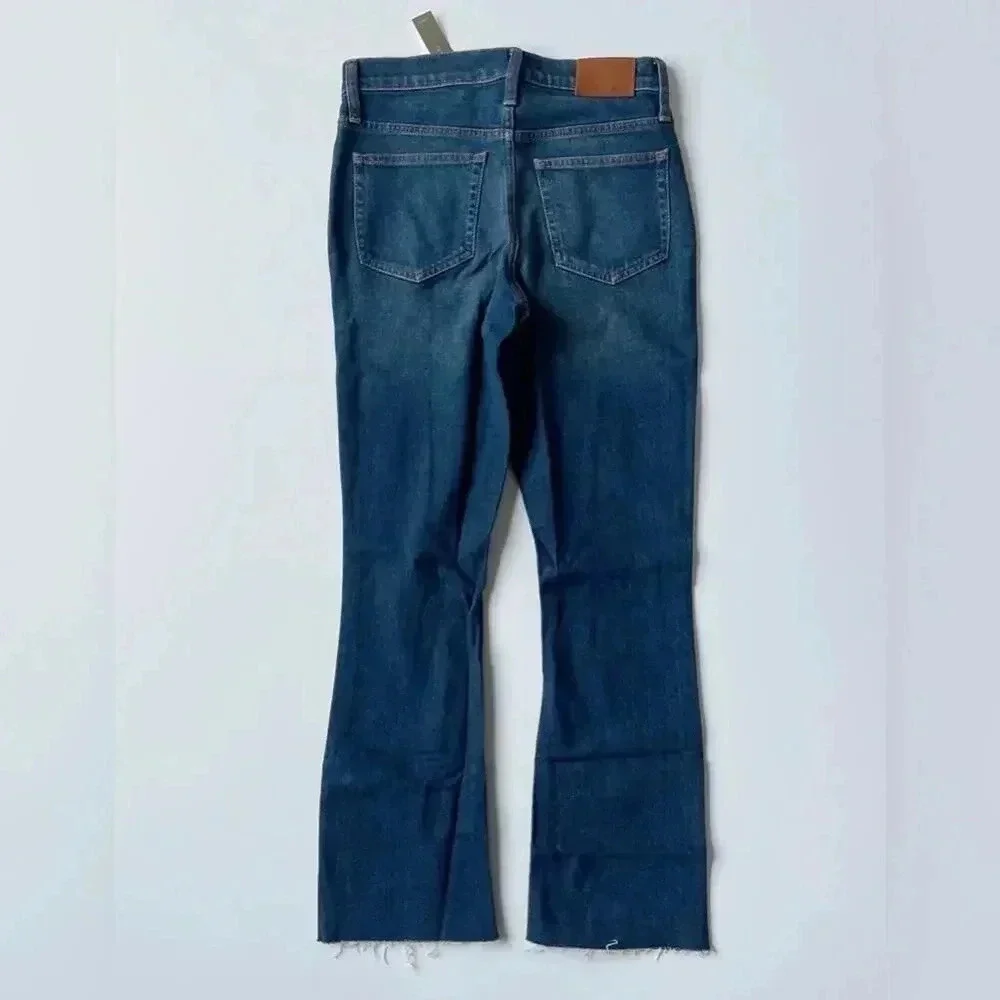 J Crew TALL mid-rise demi-boot crop jean in Lantern wash Size 25T NWT